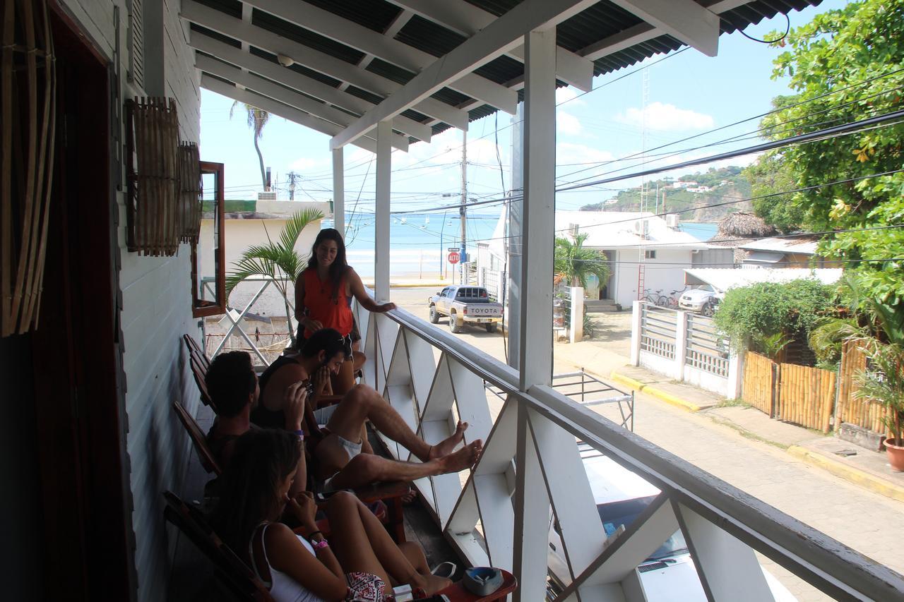 Hostel Pachamama ซานฮวนเดลซูร์ ภายนอก รูปภาพ